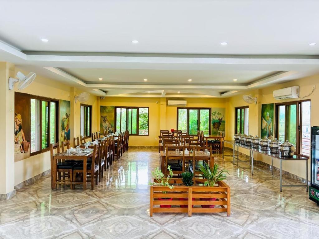 סאורהה Hotel Greenland Safari מראה חיצוני תמונה